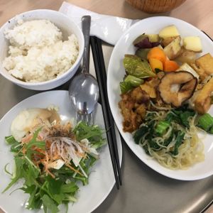 Buffet selection  at Kaemon Asakusa in Tokyo