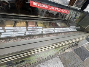 Front   at Eis Cafe De Lorenzo in Saarbrucken