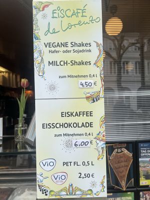 Menu (other ice cream)  at Eis Cafe De Lorenzo in Saarbrucken