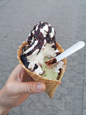  at Eis Cafe De Lorenzo in Saarbrucken