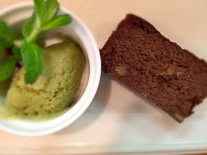 Chocolate and burdock cake at Hibi-No-Kate in Yonago