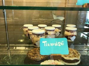 tiramisuus at La Besnéta in Barcelona