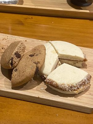 Vegan alfajor and chocolate cookie  at La Besnéta in Barcelona