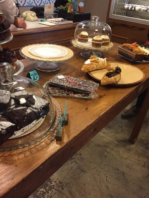 Amazing selection - 100% vegan at La Besnéta in Barcelona