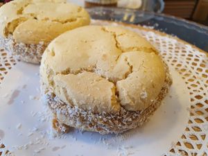 Alfajor at La Besnéta in Barcelona