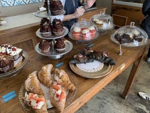 Amazing choice of vegan cakes at La Besnéta in Barcelona