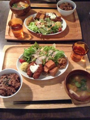 Lunch set at Kaemon Gakugeidaigaku in Tokyo
