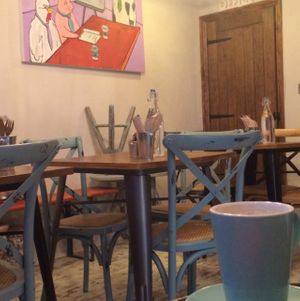 back room on a quiet Thursday afternoon at Vegan Hippo in London