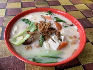 Vege Fish Milk Soup 🍲   at Tian Xia vegetarian 天下素食 in Johor Bahru