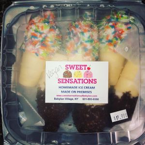Mini vegan cones  at Sweet Sensations in Babylon