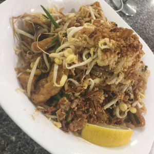Pad thai at Yummy Noodle in Cairns