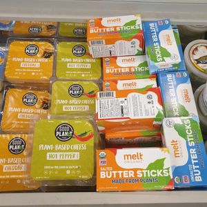 vegan cheese and butter at Saruga Organic Supermarket 사러가 슈퍼마켓 in Seoul