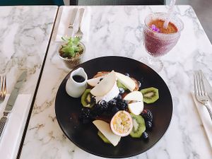 no onion no garlic hot dish at Redemption - Chepstow in West London