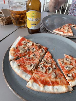 Pizza Funghi Vegan 🌱  at Pizzeria Fernando in Kolobrzeg