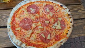 Hawaii vegan at Pizzeria Fernando in Kolobrzeg