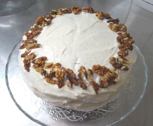 Vegan pecan nuts carrot cake with soy yogurt icing at Casse-Noisette in Le Havre