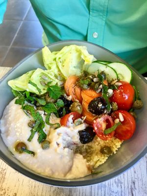 Buddah bowl... yummmmm at Casse-Noisette in Le Havre