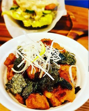 Chicken teriyaki rice bowl at Veganic To Go in Tokyo