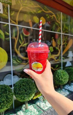 CHILL OUT 🍒🍌🍊😊 at Wake Up Juice Bar in Novi Sad