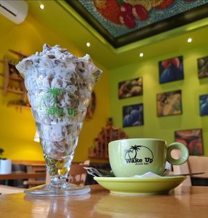 Fitnes-Sport obrok i kafica :) at Wake Up Juice Bar in Novi Sad