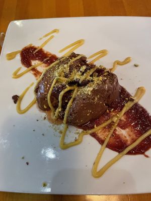 This is the vegan chocolate mousse with vanilla custard.  Hub swore it wasn’t vegan 😉  at Salt of the Earth in Fennville