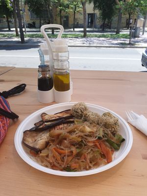 Aubergine, veg balls, noodles. 6€ = plate with 3 options. at Zenzero in Lecce