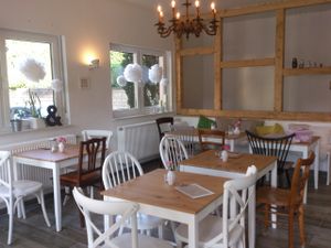 Nice inviting interior at Einzig in Bad Vilbel