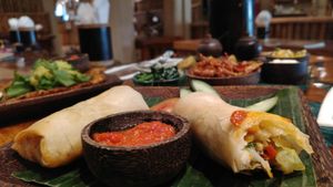Delicious Spring Rolls at Atman Kafe in Ubud