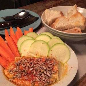 hummus platter at La Bicicleta in Cordoba