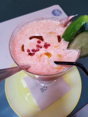 Gazpacho vegano at La Bicicleta in Cordoba