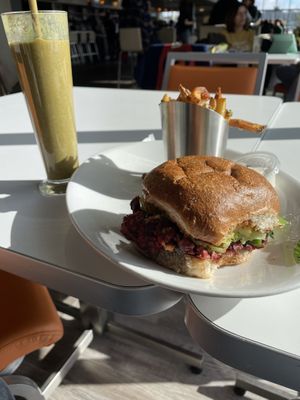 Beet burger, truffle fries and turmeric smoothie - superb!! #Veganuary at Mustard Seed Market - Highland Sqaure in Akron