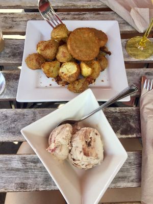 Home fries/sausages and ice cream at Cosmic Treats in Toronto