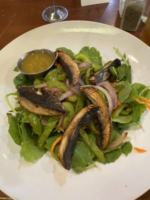 Kale salad with grilled veggies and portobello mushroom slices at Lovin' Spoonfuls in Tucson