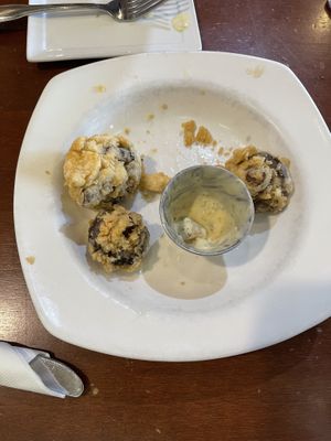 Fried Mushrooms Appetizer  at Lovin' Spoonfuls in Tucson