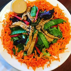 Sesame chicken salad at Lovin' Spoonfuls in Tucson