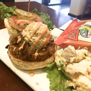 Wildcat -  housemade soy patty with caramelized onions, tempeh bacon, vegan bleu, sriracha mayo. at Lovin' Spoonfuls in Tucson