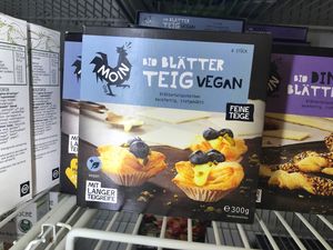 Vegan puff pastry in freezer at De Halm Natuurvoeding in Amstelveen