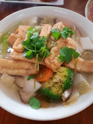 Combination soup at Bo De Trai in Footscray