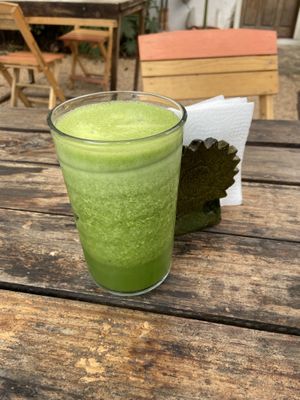 Green juice at Suculenta in Tulum