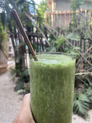 Green juice   at Suculenta in Tulum