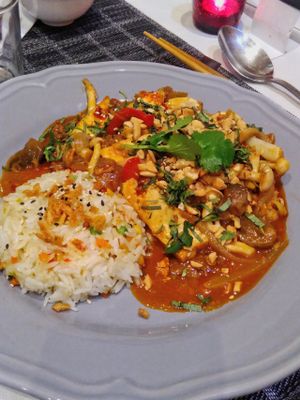 Rice, tofu and mushrooms at Le P'tit Pré Chez Lan in Paris