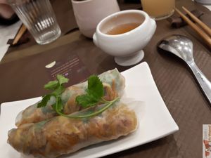 Spring rolls at Le P'tit Pré Chez Lan in Paris