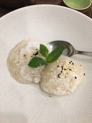 Boules de coco at Le P'tit Pré Chez Lan in Paris