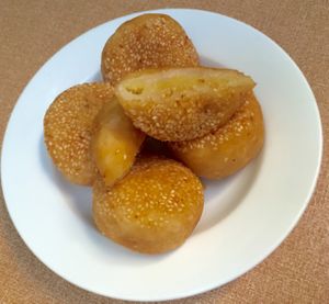 sweet mung bean donut at Bao An Vegan (formerly Vegan Banhmi) in Hanoi