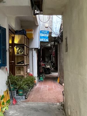 In the ally (follow the blue sign )  at Bao An Vegan (formerly Vegan Banhmi) in Hanoi