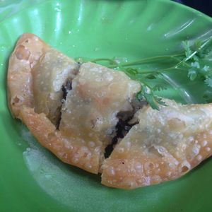 Vegan samosa (pillow donut) at Bao An Vegan (formerly Vegan Banhmi) in Hanoi