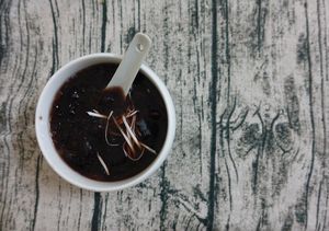 Black bean che for 10,000 VND at Bao An Vegan (formerly Vegan Banhmi) in Hanoi