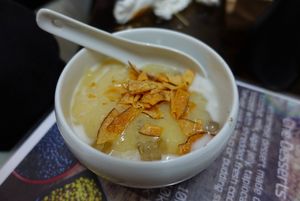 Mung bean che for 10,000 VND - Absolutely heavenly!  at Bao An Vegan (formerly Vegan Banhmi) in Hanoi