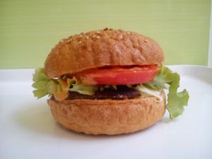 Sandwich in a gluten-free bun at Vege Fino Za Sve in Zagreb