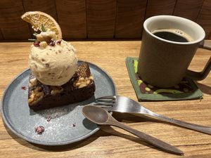   at CAFE - Today is My Life in Tokyo